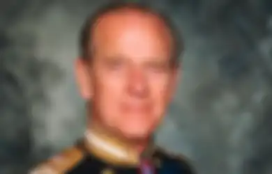 Militer Inggris Tembakan Death Gun Salutes ke Seluruh Britania Raya untuk Berikan Penghormatan Terakhir Pada Pangeran Philip
