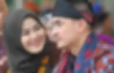 Tak Pernah Keluhkan Nasib Meski Harus Banting Tulang Sendirian, Kini Terungkap Alasan Sherrin Tharia Nekat Gugat Cerai Zumi Zola yang  Masih Meringkuk di Penjara