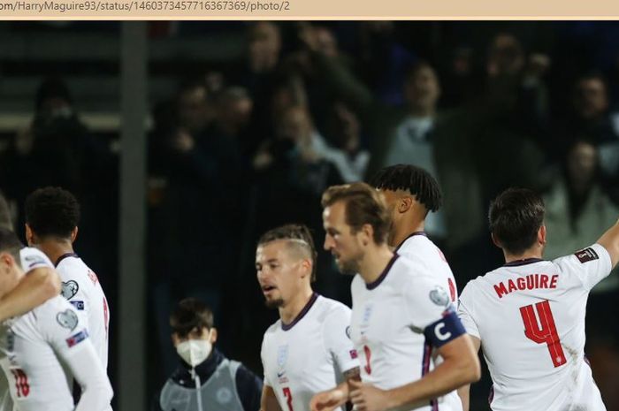 Bek timnas Inggris, Harry Maguire, merayakan gol ke gawang timnas San Marino dalam laga Grup I Kualifikasi Piala Dunia 2022 Zona Eropa di San Marino Stadium, Senin (15/11/2021).