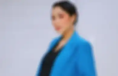 Berjejer Bareng Istri Menteri, Penampilan Nagita Slavina Hamil Tua Sukses Jadi Sorotan Netizen, Harga Outfitnya Bikin Melongo