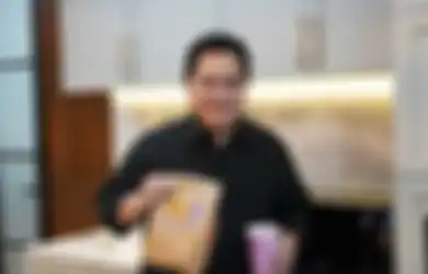 Demi Bahagiakan Sang Anak, Erick Thohir Sampai Rela Kerahkan Anak Buahnya untuk Berburu BTS Meal
