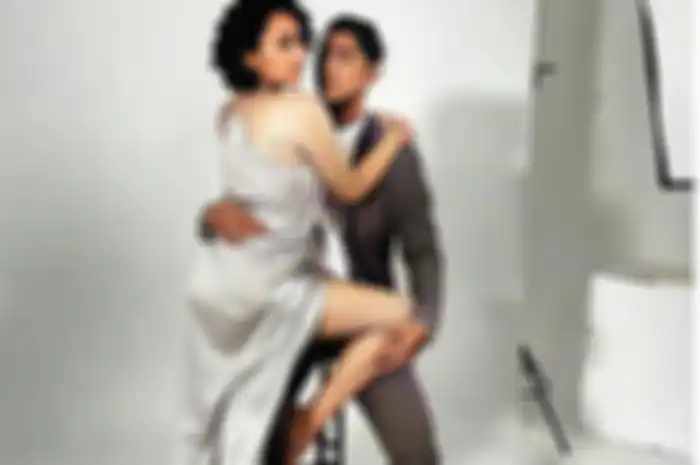 Pose Panas Amanda Manopo dan Arya Sloka