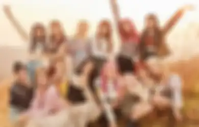 Playlist Weekend: 7 Lagu IZ*ONE yang Asyik Banget Buat Didengerin
