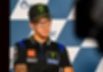Jadwal MotoGP Thailand 2022, Fabio Quartararo Bikin Kaget Jagat MotoGP Gara-garak Pakai Kacamata