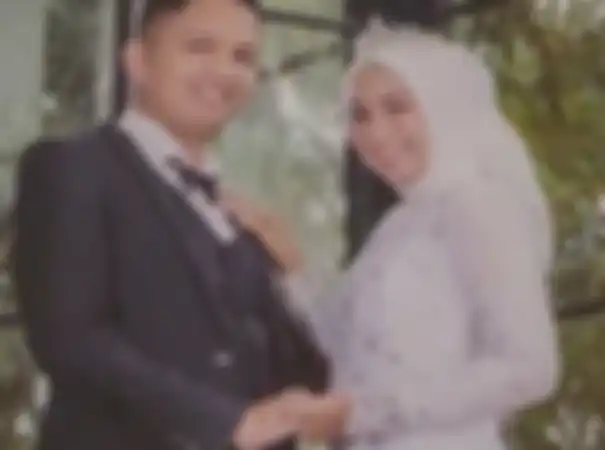 Indah Halima Putri dan suaminya, Rizki Wahyudi PNS KLHK penumpang pesawat Sriwijaya Air SJ 182 yang jatuh di Kepulauan Seribu.