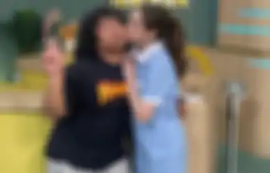Janur Kuning Segera Melengkung? Sosok Ini Ramal Hubungan Celine Evangelista dan Marshel Widianto Akan Berakhir di Pelaminan: Kalo Tidak Di Akhir Tahun Ini Ya Di Tahun Depan