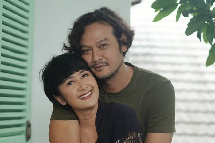 Suaminya ditangkap atas kasus Narkoba, Widi Mulia justru asyik lakukan hal ini dengan sang anak