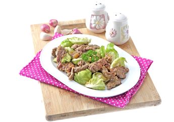 Cobain Tiga Resep Tumisan Sayur dan Daging Buat Sahur, Cuma 10 Menit!