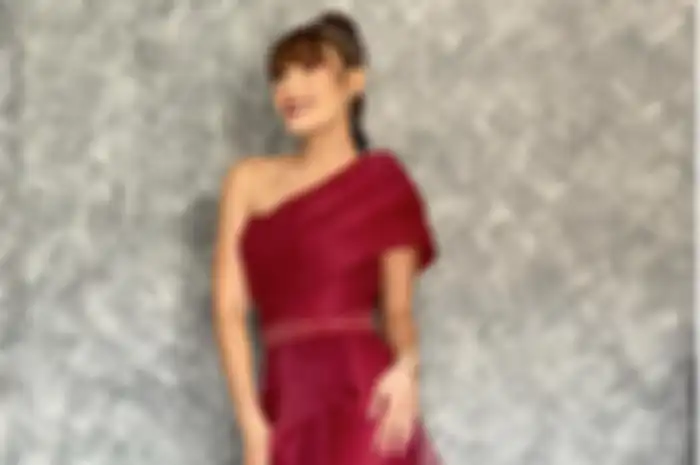 Ayu Dewi.