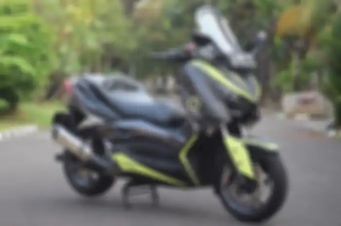 Modifikasi Yamaha XMAX 2017 Besutan Rubeng Kenceng