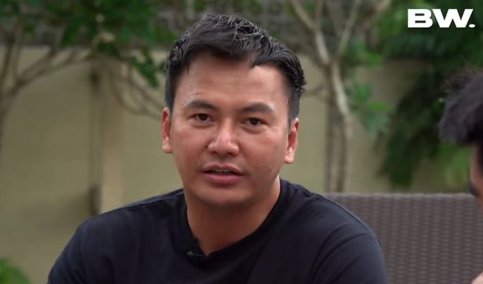 Wijaya Saputra atau Wijin saat di vlog Boy William.