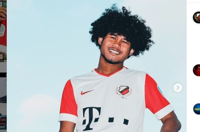 Bagus Kahfi nampak menggunakan jersey klub Liga Belanda, FC Utrecht.