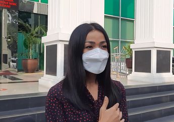 'Walaupun Lama-lama Ngegerus Uang Tabungannya' Nirina Zubir Bersyukur Suami Bantu Handle Pekerjaan Saat Dirinya Sibuk Urus Kasus Penggelapan Aset