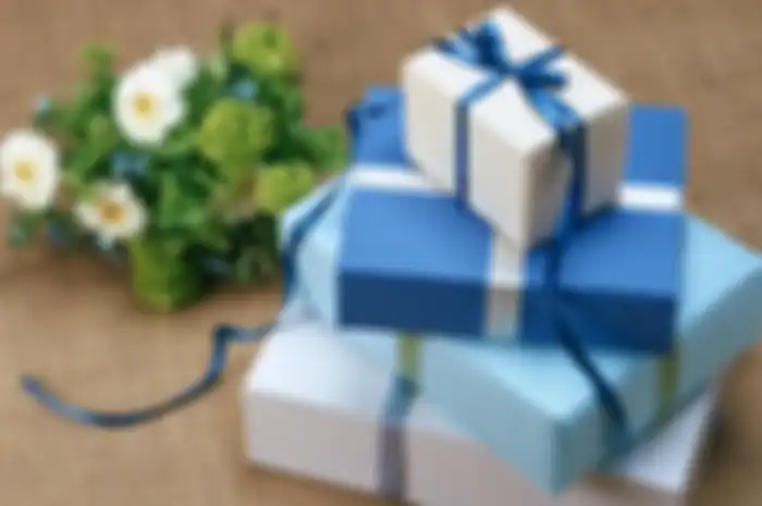 Jika kamu mencari hadiah yang istimewa untuk mereka yang merayakan ulang tahun di bulan Januari, tak perlu khawatir dan bingung.