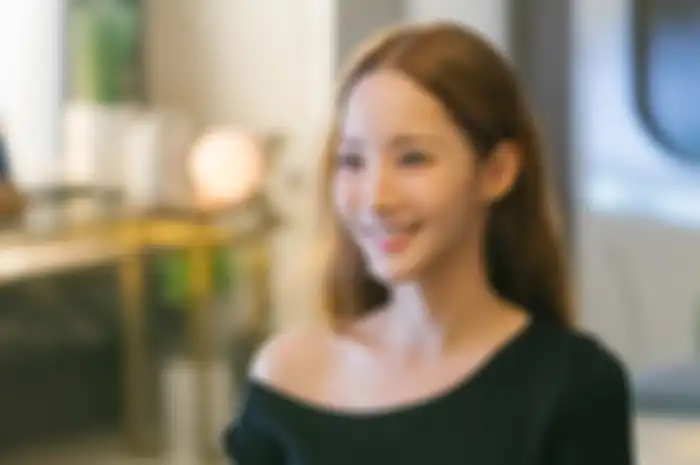 Foto ilustrasi. Park Min Young diisukan pacaran dengan orang kaya, naik motor ini cantik banget, setuju?