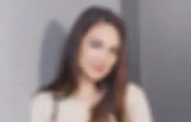 Hubungannya Tak Direstui Mertua Syahrini, Luna Maya Sambil Bercucuran Air Mata Sampaikan Pesan Ini Pada Keluarga Reino Barack