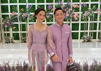 Baru Pertama Kali Temui Calon Mertua, Perilaku Sarah Menzel pada Krisdayanti Jadi Sorotan, Pacar Azriel Hermansyah Panen Pujian Setinggi Langit