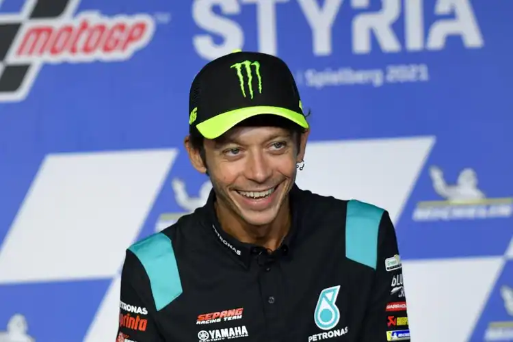 Maverick Vinales Dipecat, Valentino Rossi Bakal Ngegas Lagi di Tim Yamaha Pabrikan Pada MotoGP 2021?
