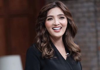 Rumahnya Hangus Tak Tersisa Dilalap Kobaran Api di Tengah Pandemi Covid-19, Putra si Tukang Cilok Nangis Sesenggukan Adukan Nasibnya ke Ashanty, Sang Penyanyi: Aku Nggak Bisa Keluar
