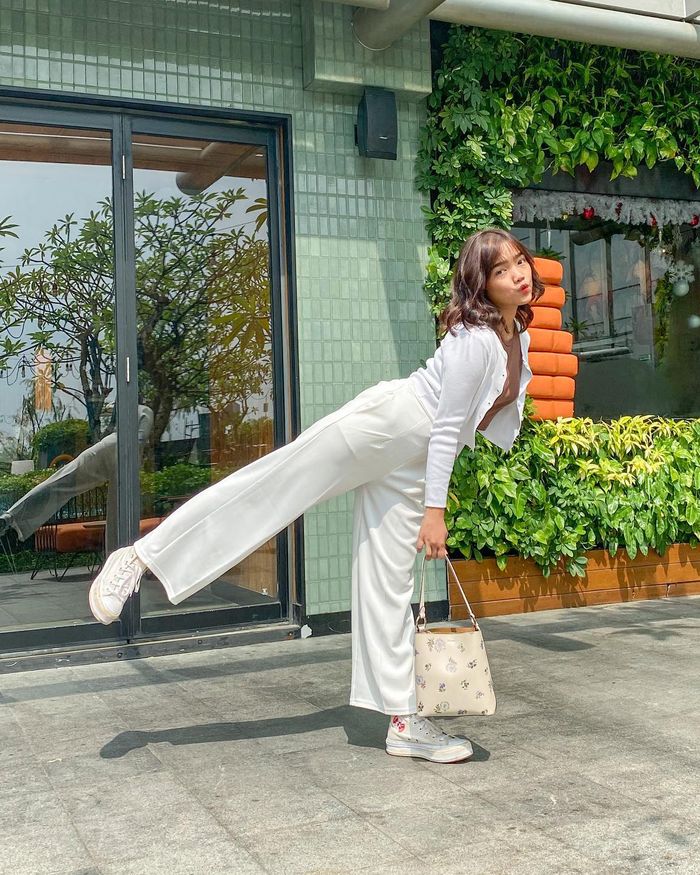 Fuji Adik Ipar Vanessa Angel