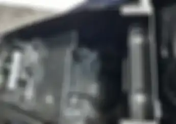 Ponsel dan Powerbank Dilarang Ditaruh di Bagasi Motor, Benarkah?