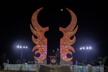 Tugu besar di Taman Taiganja, Kabupaten Sigi, bermakna filosofis kebudayaan masyarakat Sulawesi Tengah. Simbol tersebut sudah ada sejak lama lekat dengan kebudayaan yang tersebar di seluruh Nusantara.