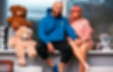 Nikahi Boneka Seks Super Cantik, Binaragawan Bertubuh Kekar Makan Hati Ditinggal 'Sang Istri' Padahal Baru Sebulan Menikah
