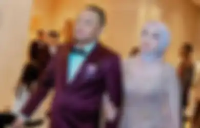 Pakai Dresscode Senada dengan Keluarga Sule saat Pernikahan Rizky Febian, Santyka Tampaknya Sudah Direstui Ferdy Jadi Ibu Sambung