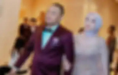 Pakai Dresscode Senada dengan Keluarga Sule saat Pernikahan Rizky Febian, Santyka Tampaknya Sudah Direstui Ferdy Jadi Ibu Sambung