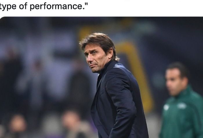 Pelatih Tottenham Hotspur, Antonio Conte.