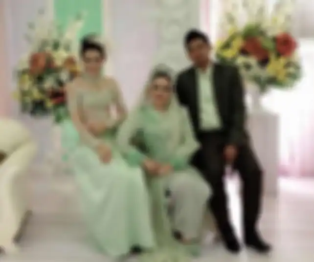 Mertua Kahiyang Ayu
