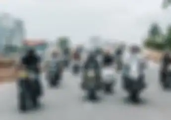 Kenapa Motor Wajib Menyalakan Lampu di Siang Hari? Pengaruhnya Sama Apa?
