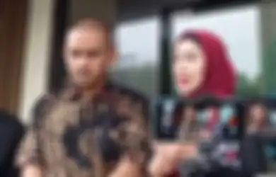 Sakit Hati Ibunda Ferry Irawan Lihat Venna Melinda Kembalikan Barang Anaknya di Depan Umum: Dulu Baik-baik