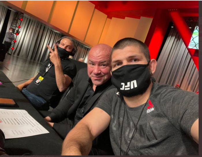 Khabib Nurmagomedov bertemu Presiden UFC, Dana White di UFC 259.