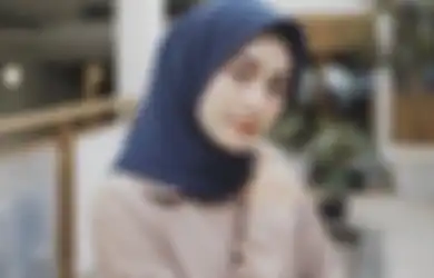 Tampil Manis dengan 5 Lipstik Nude Halal Untuk Mahasiswa Baru