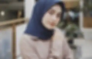 Tampil Manis dengan 5 Lipstik Nude Halal Untuk Mahasiswa Baru