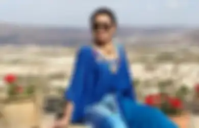 Pamer Kecantikan di Medsos, Mayangsari Justru Bikin Netizen Salah Fokus Soroti Seabrek Barang Mengerikan yang Meggantung di Dinding Rumah Mewahnya: Ih Serem!