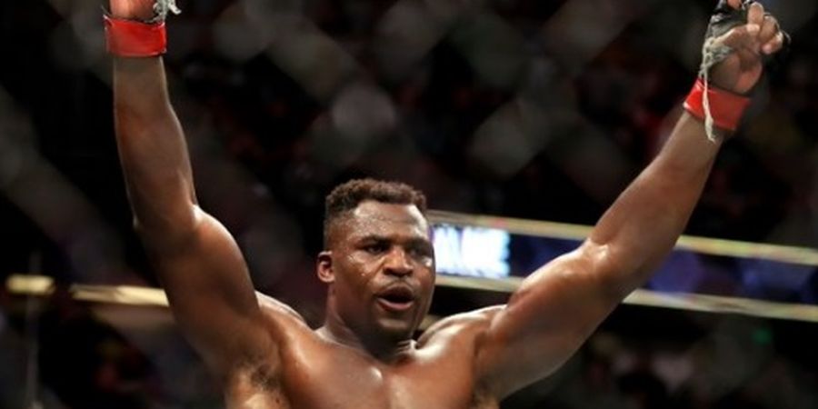 Dengar Dirinya Dipuji Jon Jones, Francis Ngannou Beri Reaksi Begini