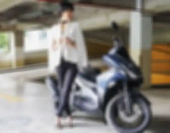 Sabrina Sameh, kakak Susan Sameh yang ternyata seorang pembalap.