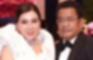 Bikin Heboh, Asisten Pribadi Hotman Paris Pernah Disekolahkan hingga Digaji Rp 3 Juta, Kini Kecipratan Kekayaan Sang Pengacara dengan Gaji Puluhan Juta dan Bonus Mobil Mewah
