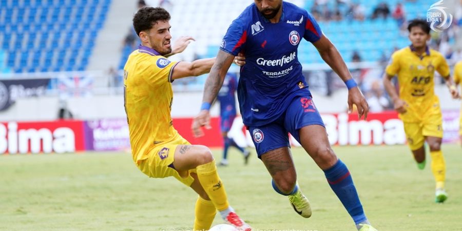 Pelatih Persik Sebut Suporter Arema FC Sudah Minta Maaf soal Insiden Pelemparan Bus