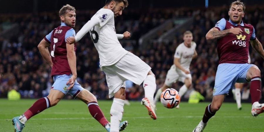 Menjelma Bak Flying Dutchman, Aksi Bruno Fernandes bersama Man United Dianggap Jadi Gol Terbaik Musim Ini