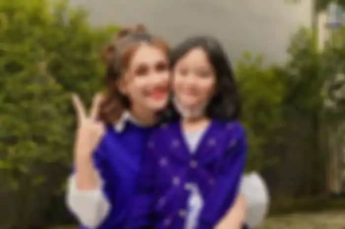 Ayu Ting Ting dan Bilqis Khumairah Razak