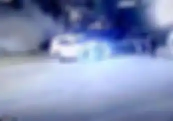Ngeri! Ledakan Mirip Bom Disela Nobar Debat Capres di Istora Senayan, Satu Mobil dan Motor Rusak