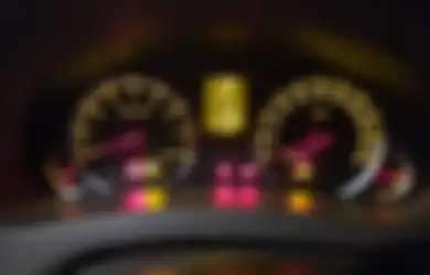 Lampu Indikator Sistem Rem Mobil Menyala? Inilah 3 Penyebabnya