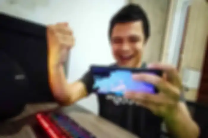 Ilustrasi, jurnalis Tekno mabar Free Fire-CoDM melawan Pro Player