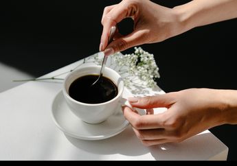 Tak Disangka! Mengonsumsi Kopi Setidaknya 2 Cangkir Setiap Hari Ternyata Baik untuk Perawatan Kecantikan Kulit, Salah Satunya Menghilangkan Selulit