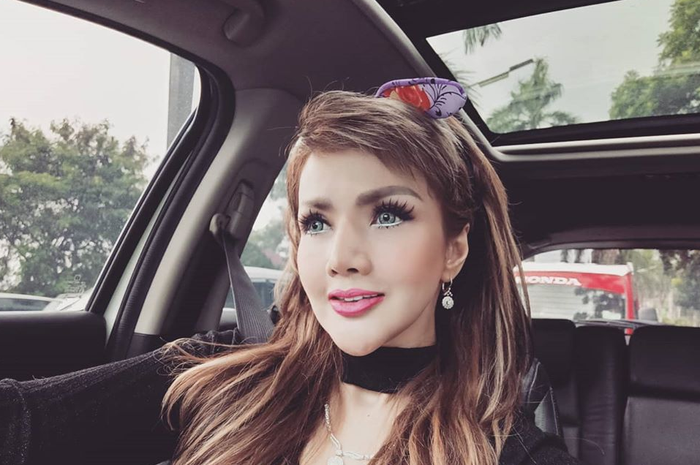 Kerap pamer berlian dengan harga fantastis, keaslian berlian miliki Barbie Kumalasari akhirnya terbongkar, KW atau Asli?