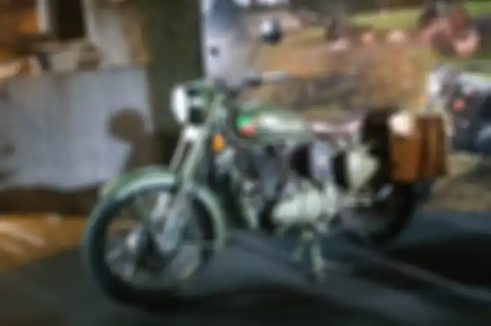 Royal Enfield Classic 500 Pegasus