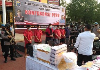 Raup Keuntungan Rp 1,8 Miliar, Tersangka Kasus Rapid Test Antigen Bekas di Medan Bangun Istana Mewah 2 Lantai, Tukang Bocorkan Terakhir Bertemu Sang Manajer Kimia Farma: Kami Diajak Makan Bersama